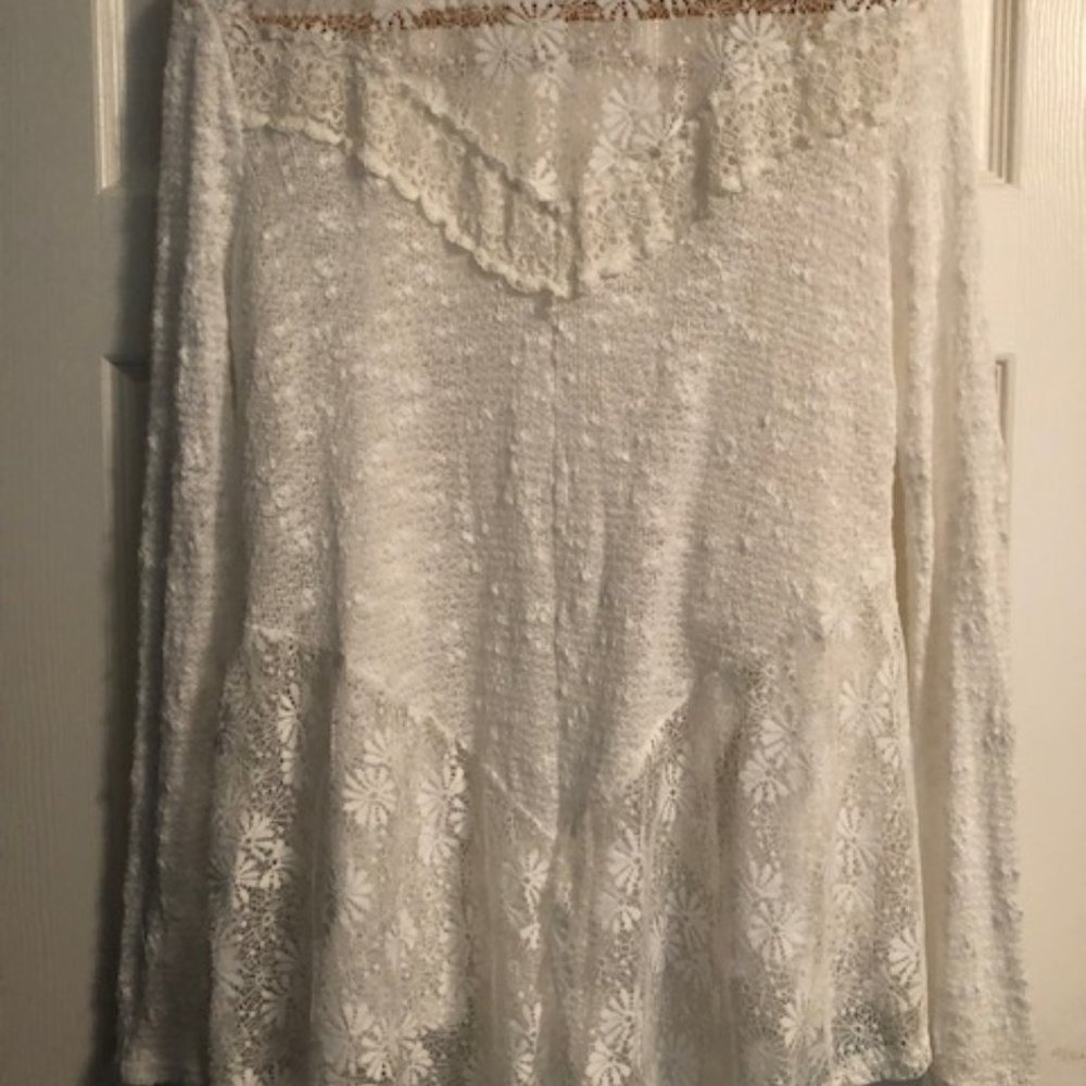 blu planet Ivory and cream lace cardigan Size L